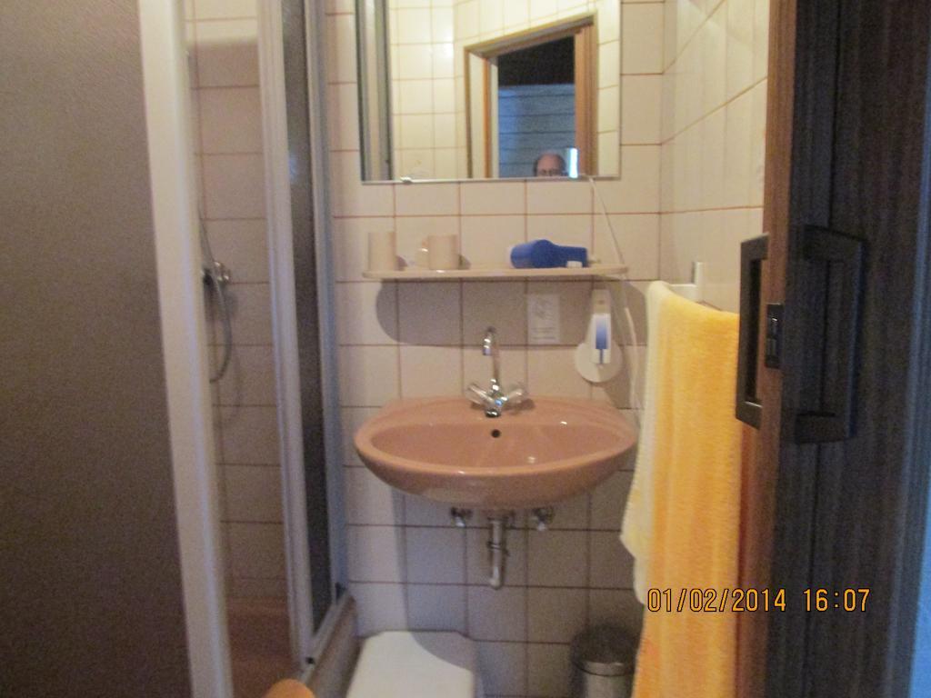 Hotel Schauenburg Tholey Kamer foto