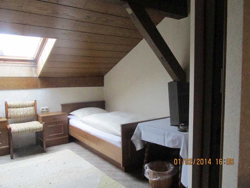 Hotel Schauenburg Tholey Kamer foto