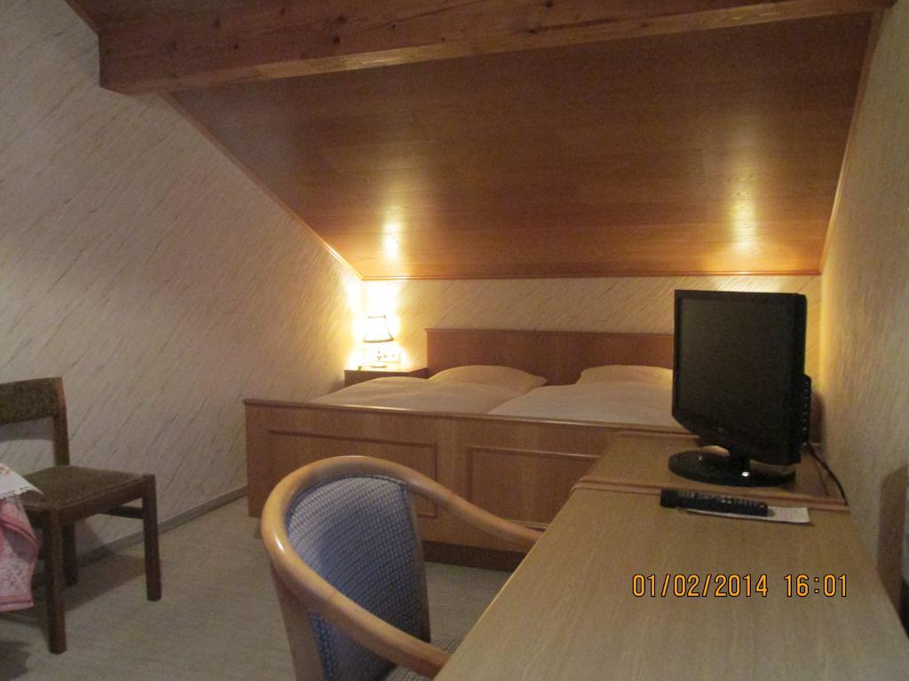 Hotel Schauenburg Tholey Kamer foto